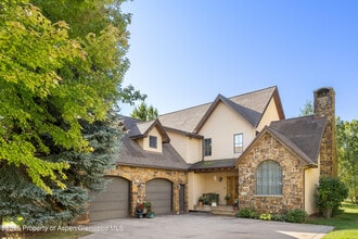 Building Photo - 7 Buckskin Ct