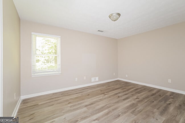 Building Photo - 2673 Green Valley Ct