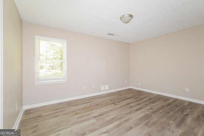 Foto del edificio - 2673 Green Valley Ct