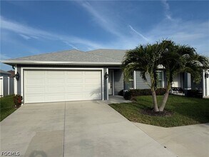 Building Photo - 3536 SW 17th Ave