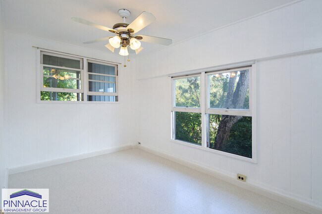 Building Photo - 2776 Laniloa Rd