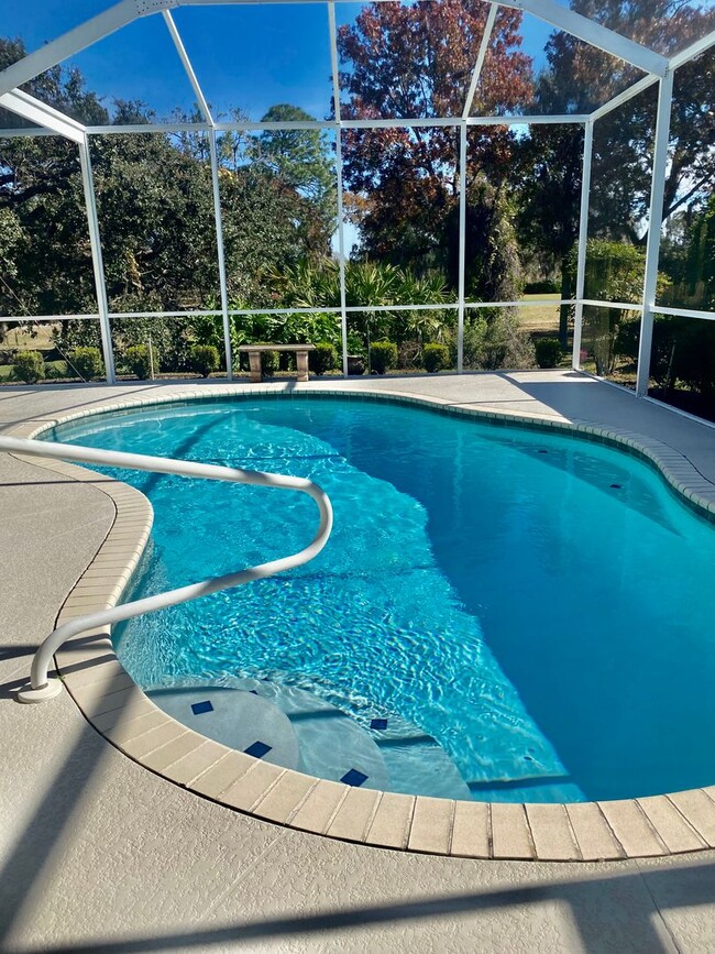 Building Photo - Pool Home Glen Lakes 2-3 Bedroom 2 Bath  2...