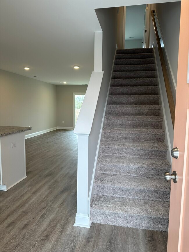 Foto del edificio - 128 Smallwood Rd
