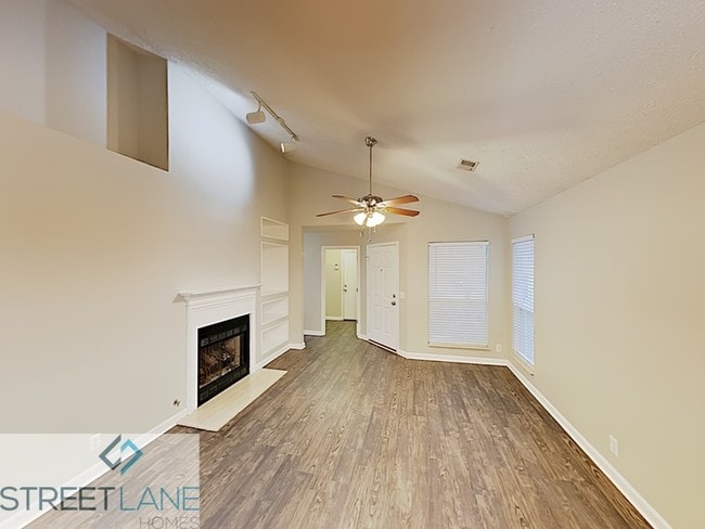 Building Photo - 4241 Chesney Glen Dr