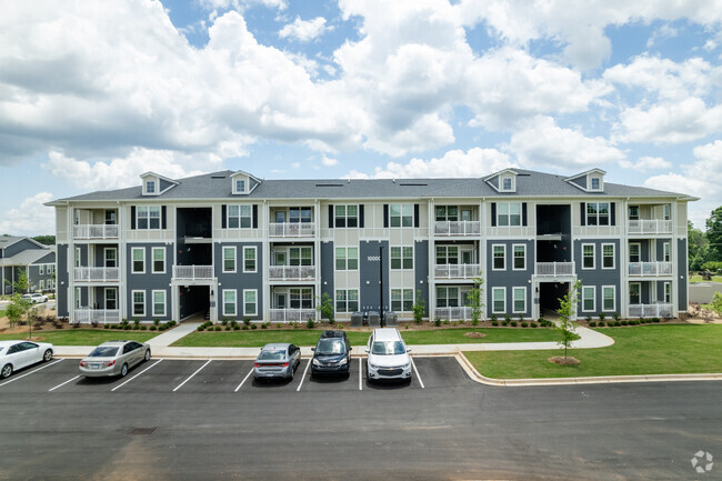 Building Photo - The Shoals