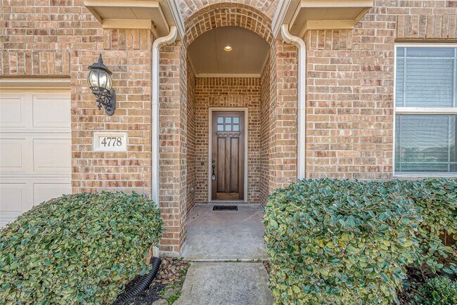 Foto del edificio - 4778 Misty Ranch Dr