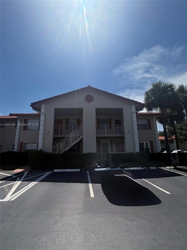Building Photo - 3031 Holiday Springs Blvd