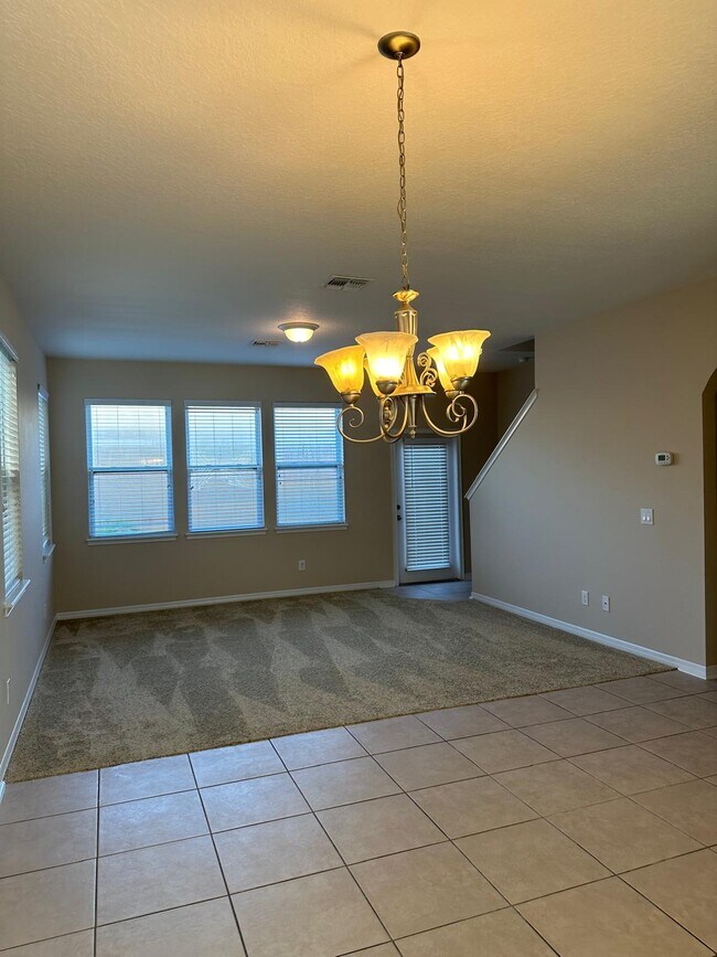 Foto del edificio - 7624 Sutherton Ln