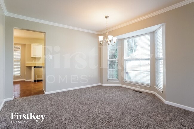 Building Photo - 3211 Bardwell Rd