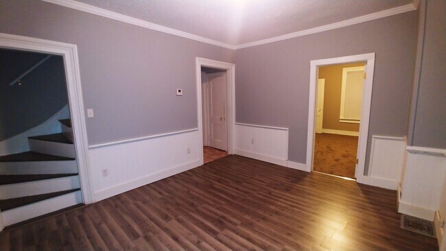 Building Photo - 456 cuyahoga st