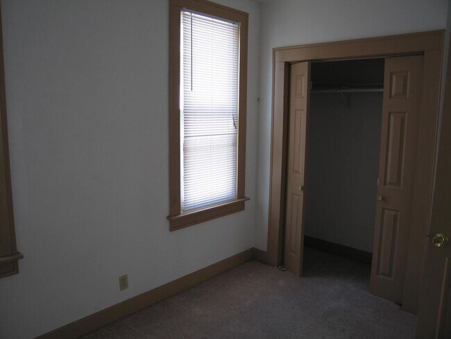 Building Photo - 3023 N Bremen St