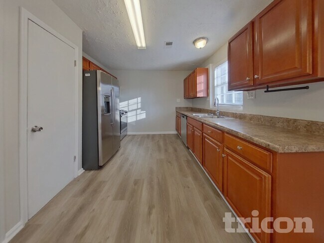 Foto del edificio - 5750 Westside Rd