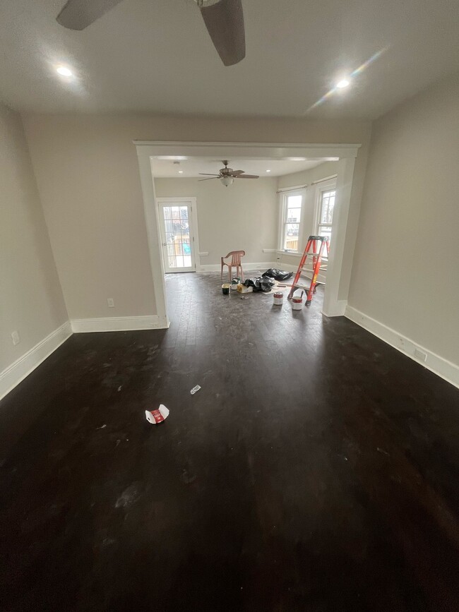 Building Photo - 1541 Morris Pl
