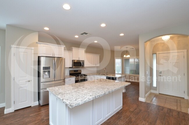 Foto del edificio - 3701 E Derringer Way