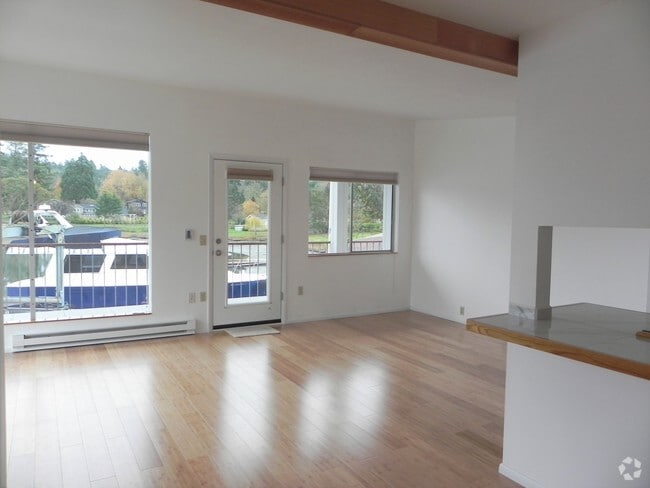 Building Photo - 23830 Vashon Hwy SW