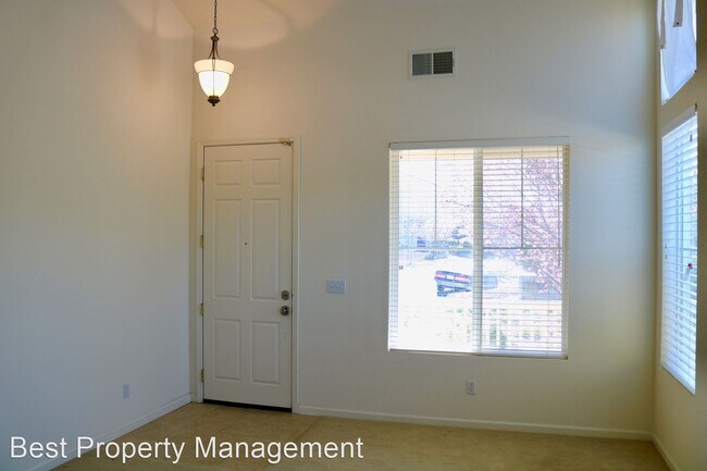 Building Photo - 4 br, 3 bath House - 2617 Monroe Ct.