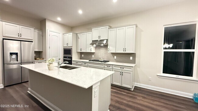 Building Photo - 445 Dalton Ml Dr