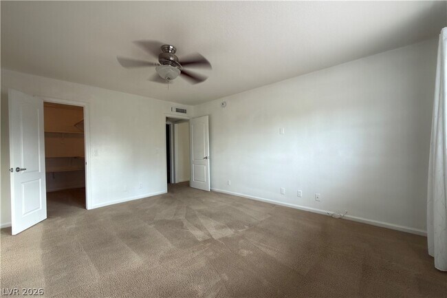 Foto del edificio - 618 Oakmont Ave