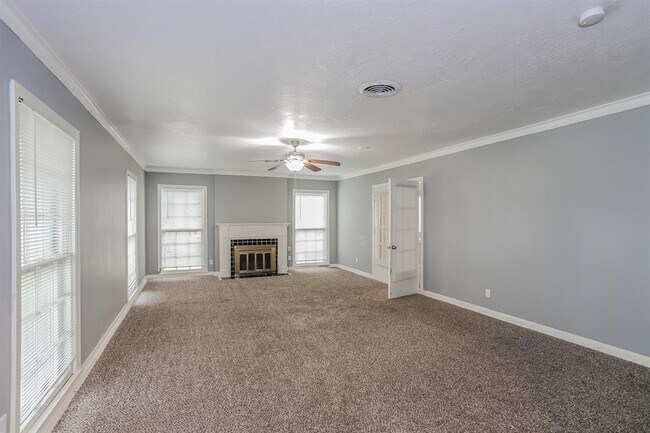 Foto del edificio - 1225 19th Ave N