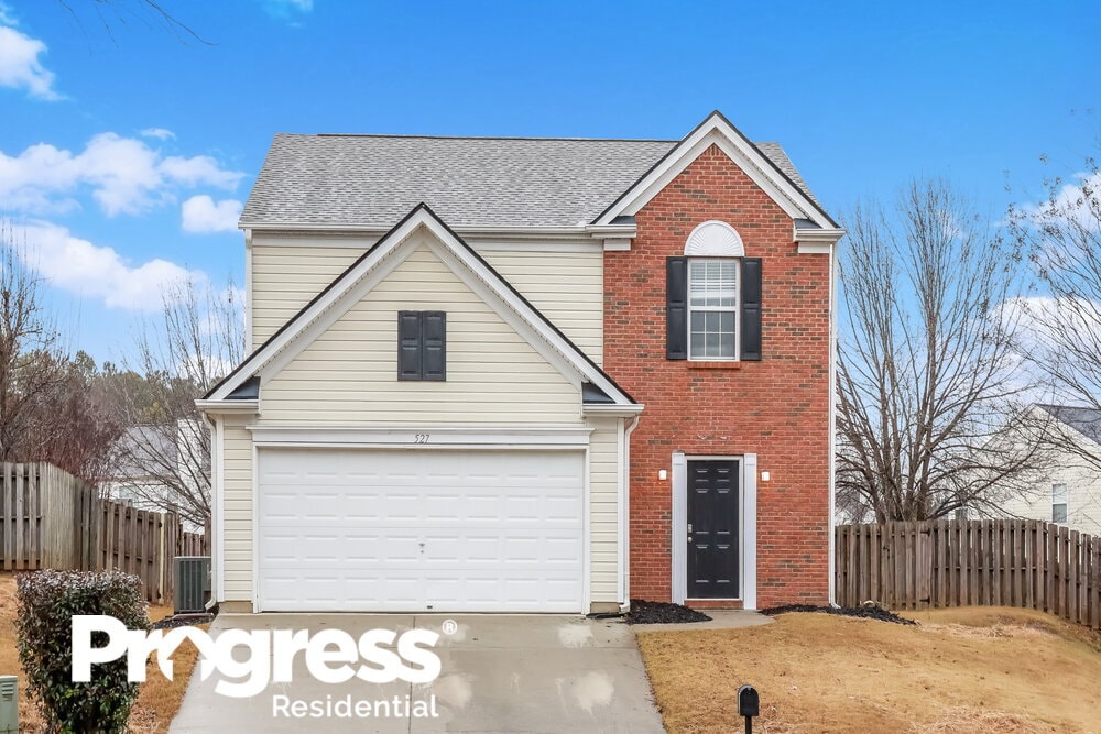 527 Ives Cir NW, Lilburn, GA 30047 House for Rent in Lilburn, GA