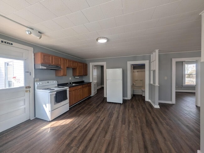 Photo - 31 Chestnut St Apartment