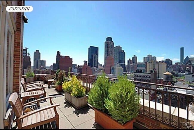 Building Photo - 305 E 63rd St