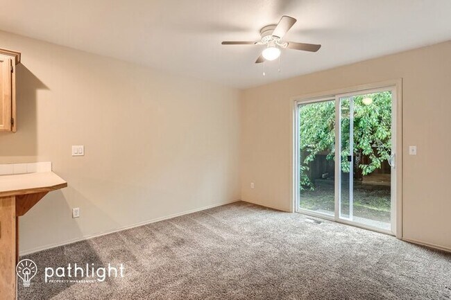 Building Photo - 6814 131st Street Court East