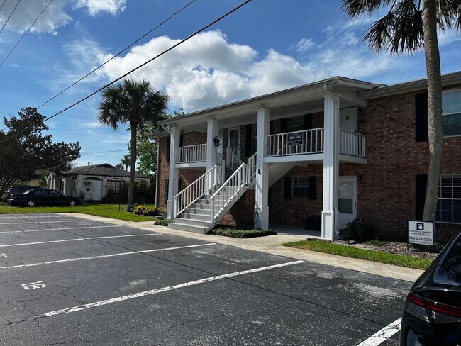 Foto del edificio - 405 Flagler Blvd