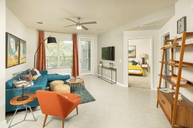 Foto del edificio - Skye at McClintock Station