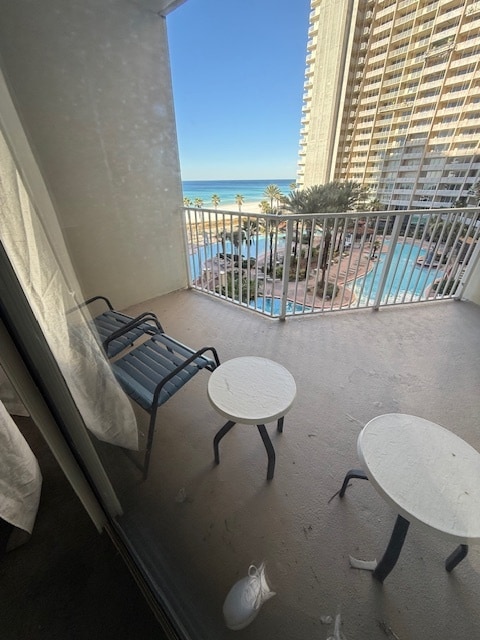 Building Photo - 9900 S Thomas Dr