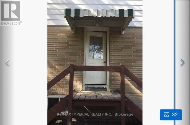 Building Photo - 118 Ruggles Ave
