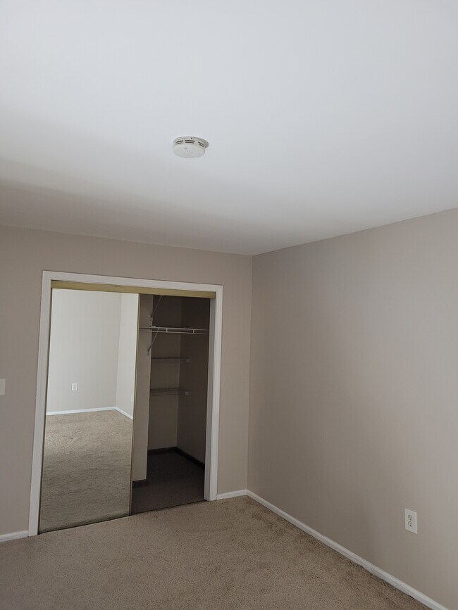 Foto del edificio - 335 Glendale Ave