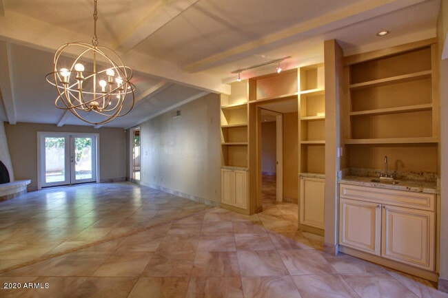 Foto del edificio - 5669 N 78th Way