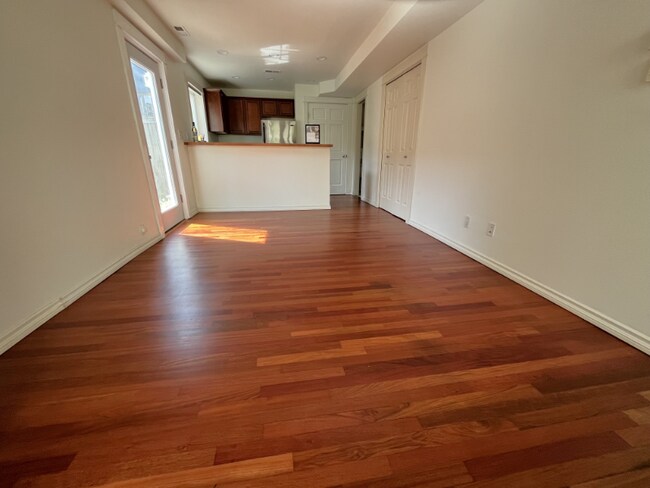 Foto del edificio - 5909 40th Ave SW