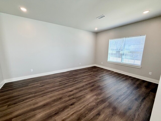 Foto del edificio - 1521 S Duncan Ave