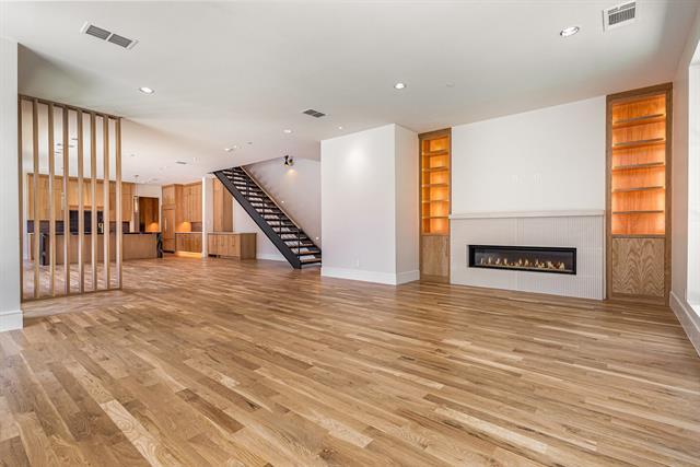 Foto del edificio - 4203 Normandy Ave