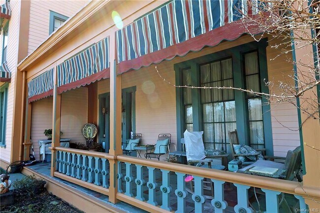 Foto del edificio - 333 Grand St