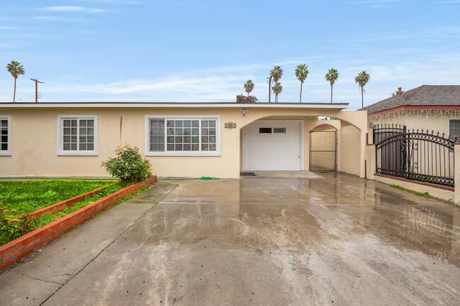 Foto del edificio - 430 E 184th St