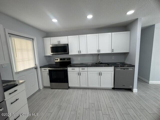 Foto del edificio - 2137 Canterbury Ln