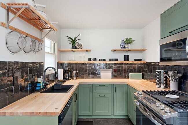 Foto del edificio - 6248 NE Wasco St