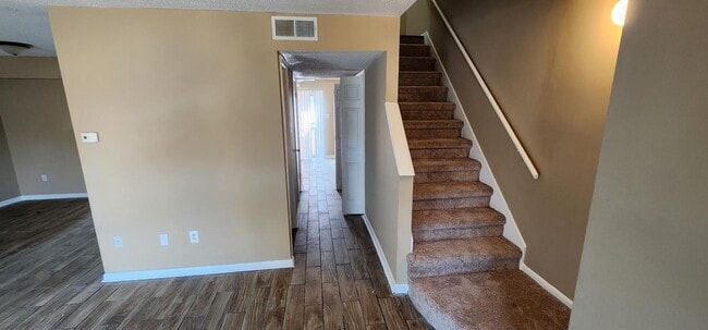 Building Photo - 5265 Chatfield Dr