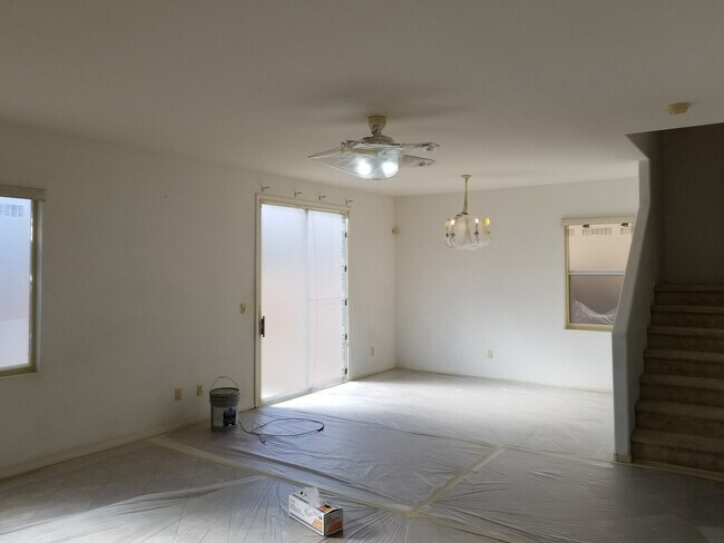 Foto del edificio - Lovely 2 story home Madre Mesa South Community