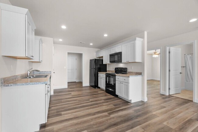 Foto del edificio - Highland Point Dr 856/858