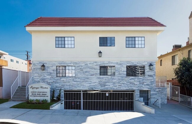 Foto del edificio - 544 E Tujunga Ave