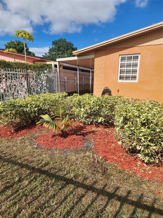 Building Photo - 4447 NW 169th Terrace