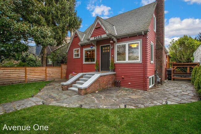 Foto del edificio - 5 br, 3 bath House - 7308 Keen Way N
