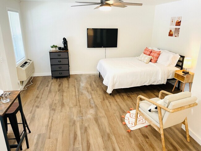 Foto del edificio - 4015 W 7th St