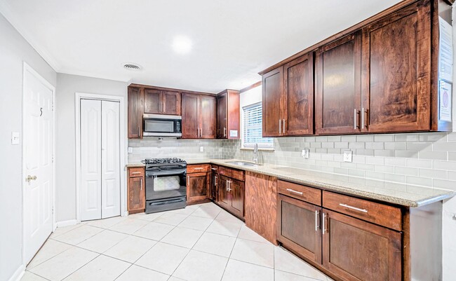 Foto del edificio - 4106 Grapevine St