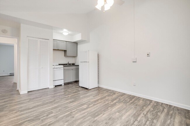 Foto del edificio - 1313 S 31st St