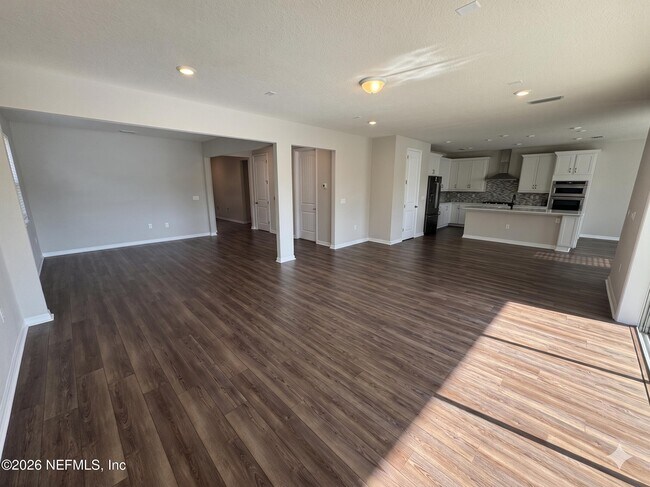 Foto del edificio - 217 Red Barn Rd